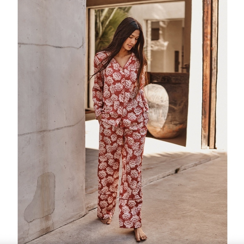 Summersalt the Cloud 9 Silky PJ Set